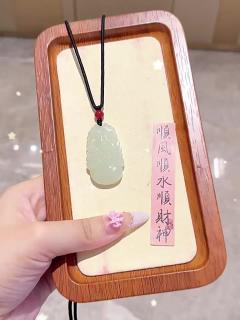 和田玉吊坠十二生肖狗项链男女款本命年情侣玉坠